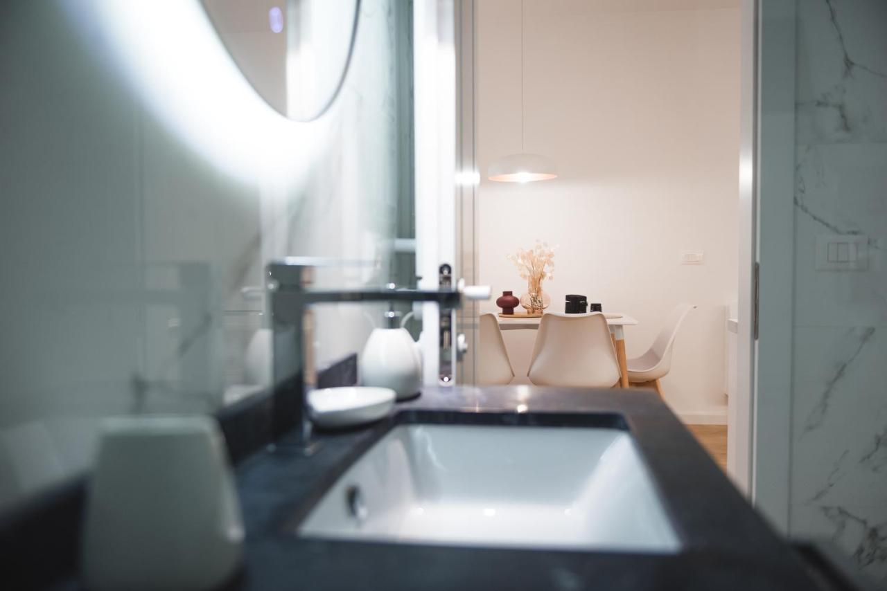 Tam Serviced Apartment City Center No4 Тирана Екстер'єр фото