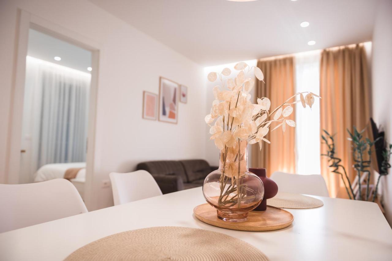 Tam Serviced Apartment City Center No4 Тирана Екстер'єр фото