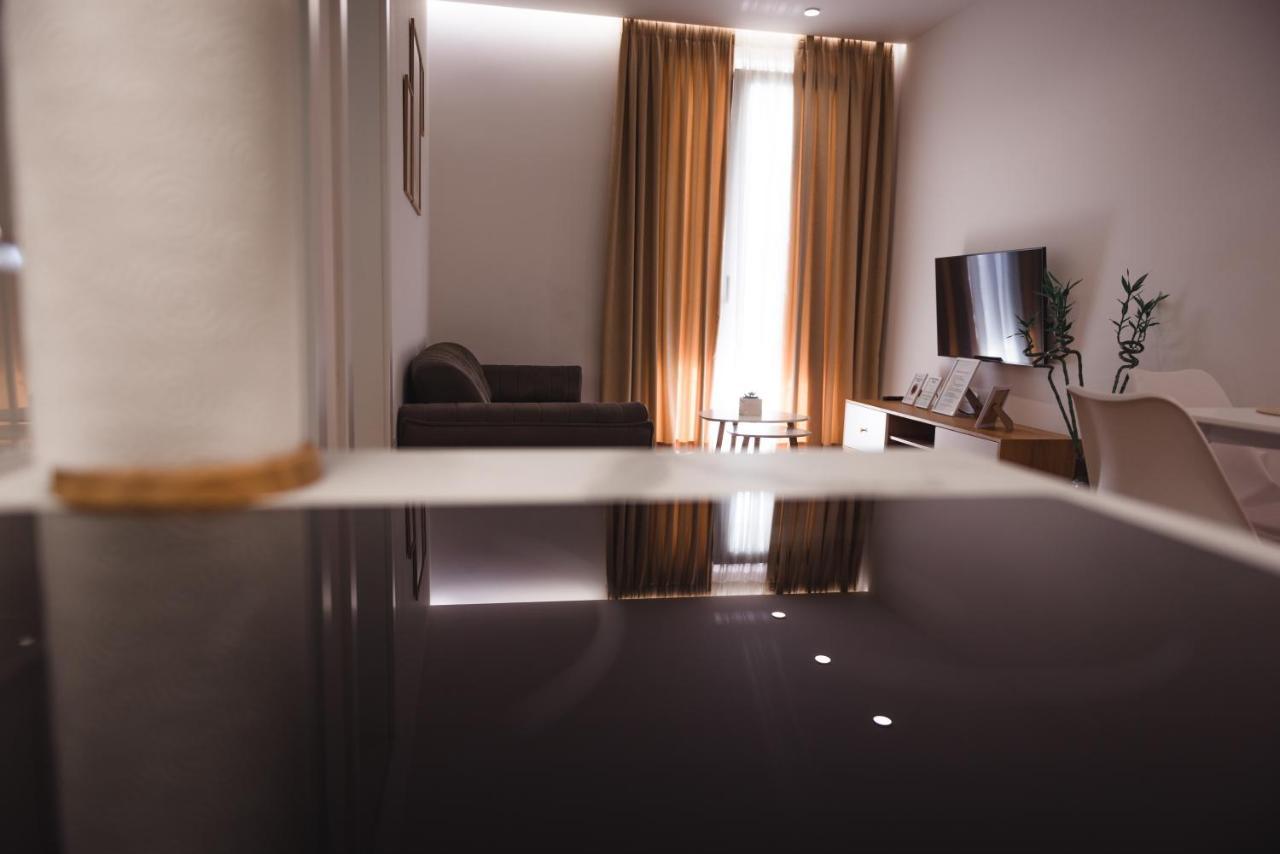 Tam Serviced Apartment City Center No4 Тирана Екстер'єр фото